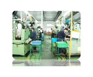 12：滾齒(chi)制程車(che)間