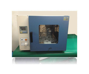 台(tái)式恒溫(wen)幹燥箱(xiāng)